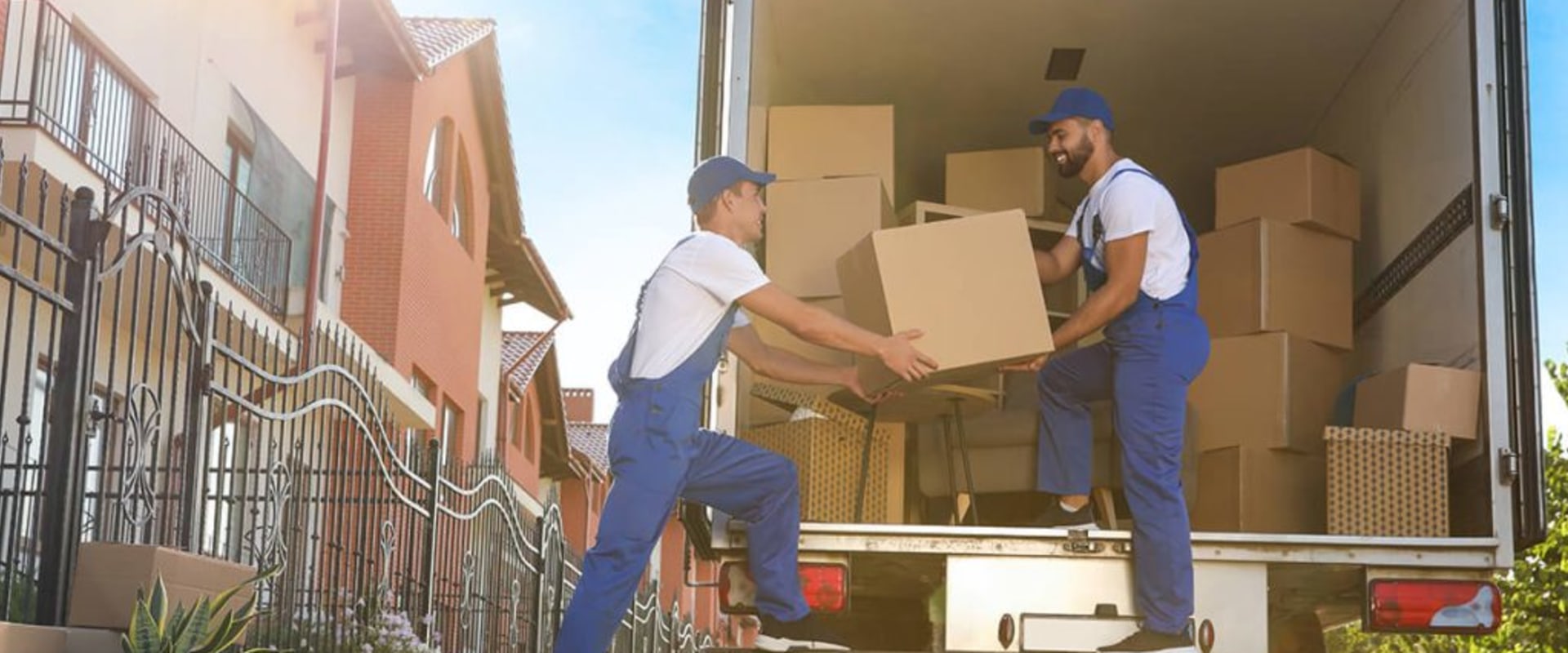 Evaluating the Value of Hiring a Moving Company