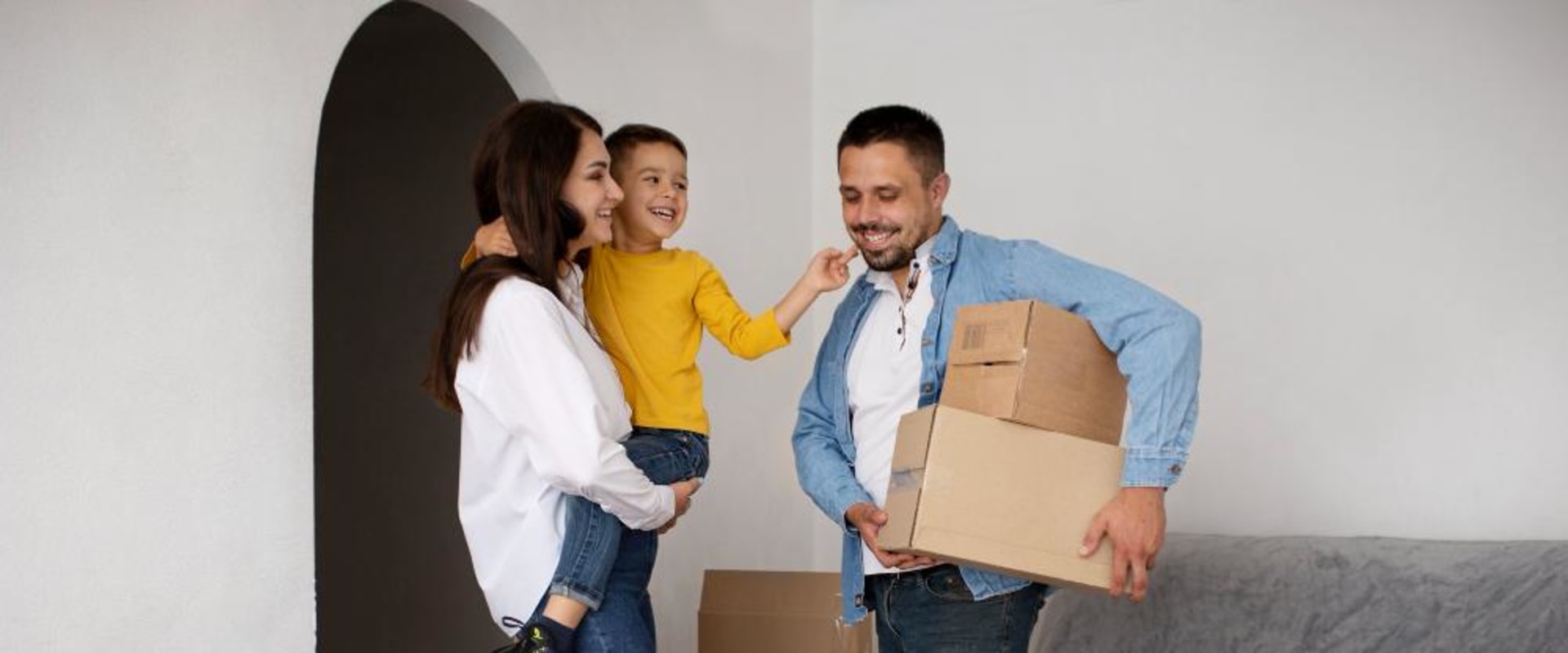 Smart Strategies for Moving on a Budget